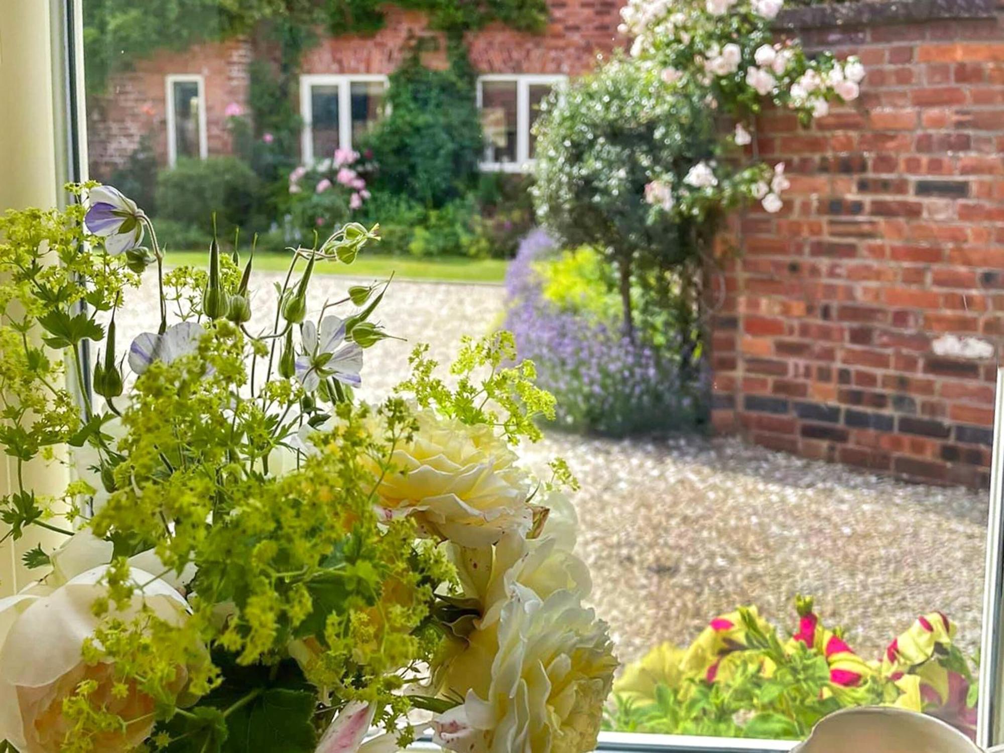 Lavender Cottage Shrewsbury Exterior photo